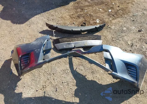 2016 Toyota Corolla Le z USA, uszkodzony, nr VIN 2T1BURHE3GC688965